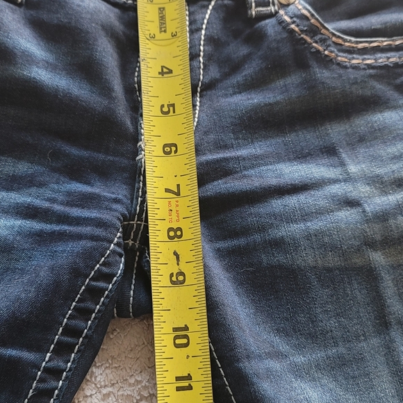 Miss Me Cuffed Capri - 29 - Picture 5 of 6